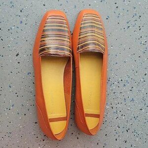 Enzo Angiolini Orange Flats, Size 10